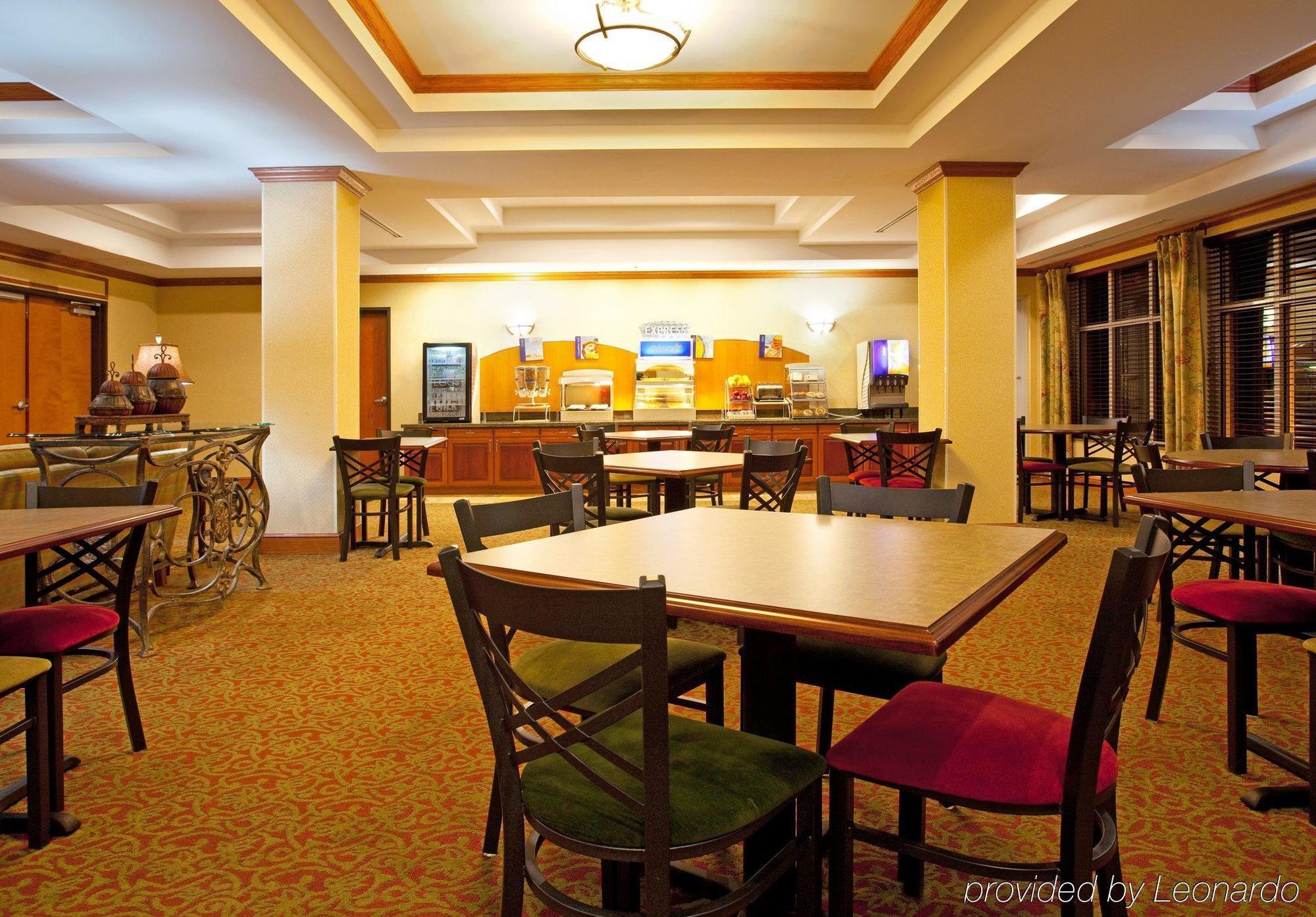 Holiday Inn Express Hotel&Suites Lake Zurich-Barrington, an IHG Hotel Exterior foto