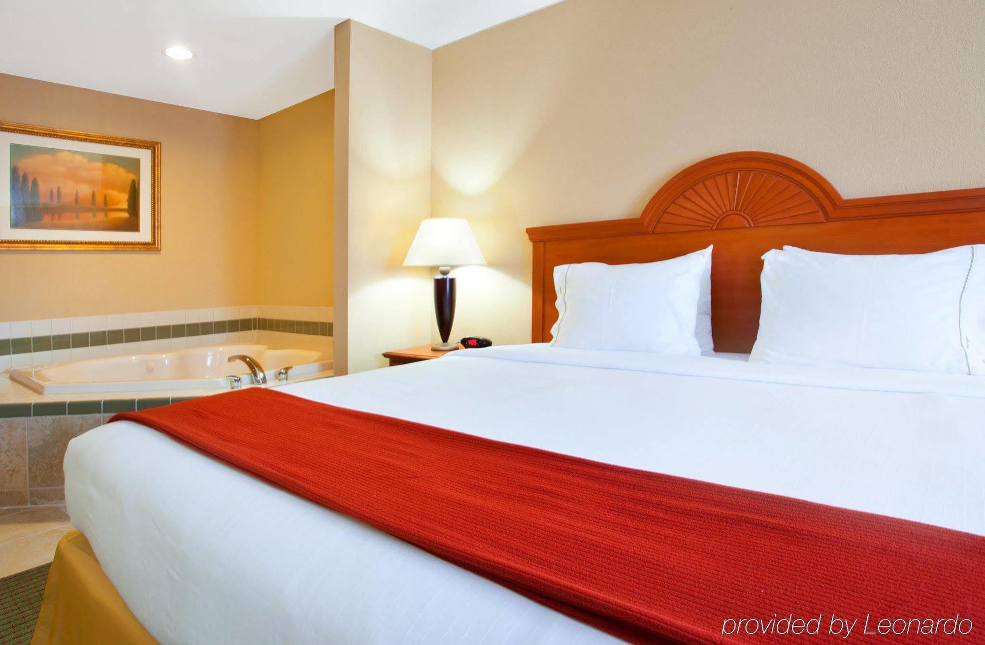 Holiday Inn Express Hotel&Suites Lake Zurich-Barrington, an IHG Hotel Exterior foto